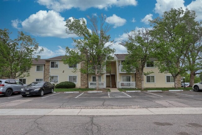 Photo - 8555 S Fairmount Dr