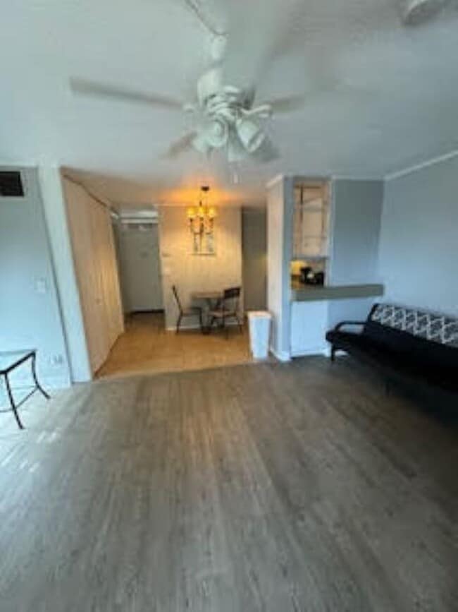 Photo - 213 Lakeside Villla Unit 213