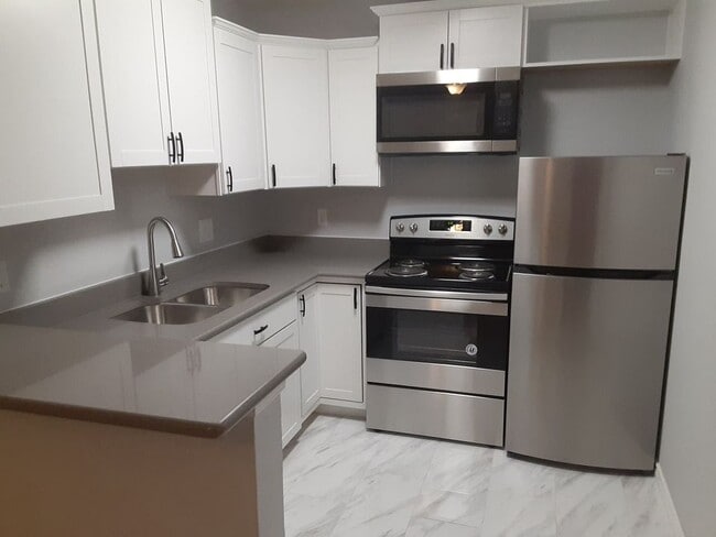 Photo - 18333 Roehampton Dr Unit 1018