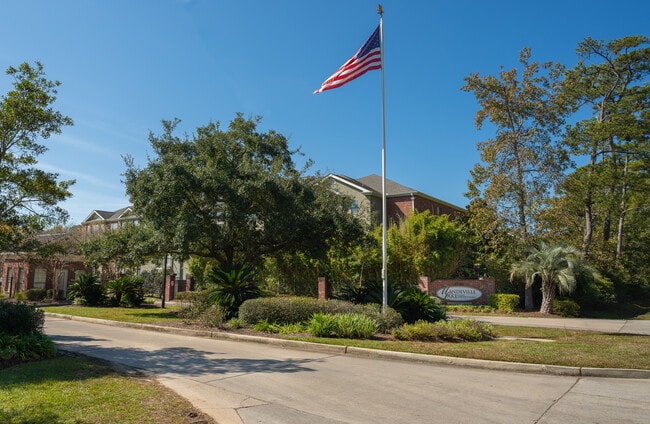 Photo - Mandeville Lake Apartments -