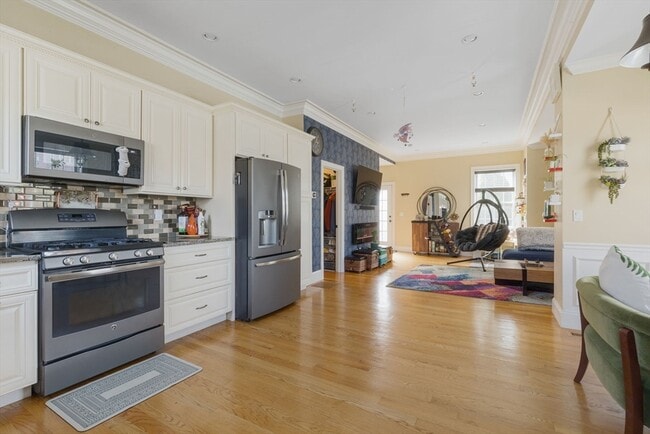 Photo - 42 Lexington St Unit 3