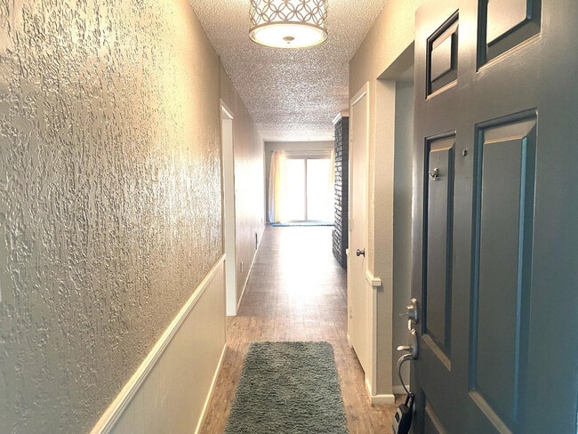 Photo - 9818 Jordan Ave