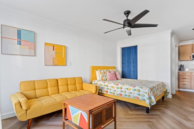 Photo - 7 45th St Unit 107