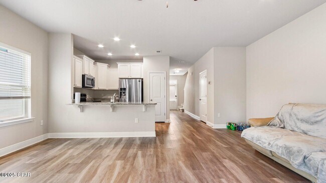 Photo - 65 Crossing Ln Apartamento Unidad F