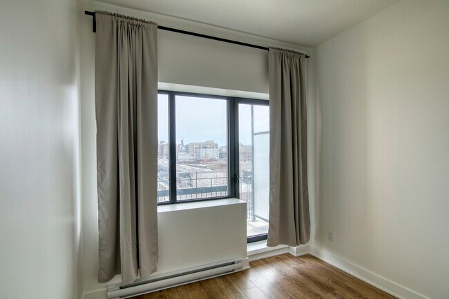 Photo - 30 Saint-Joseph Est Unit 308