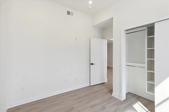 Photo - 500 N 13th St