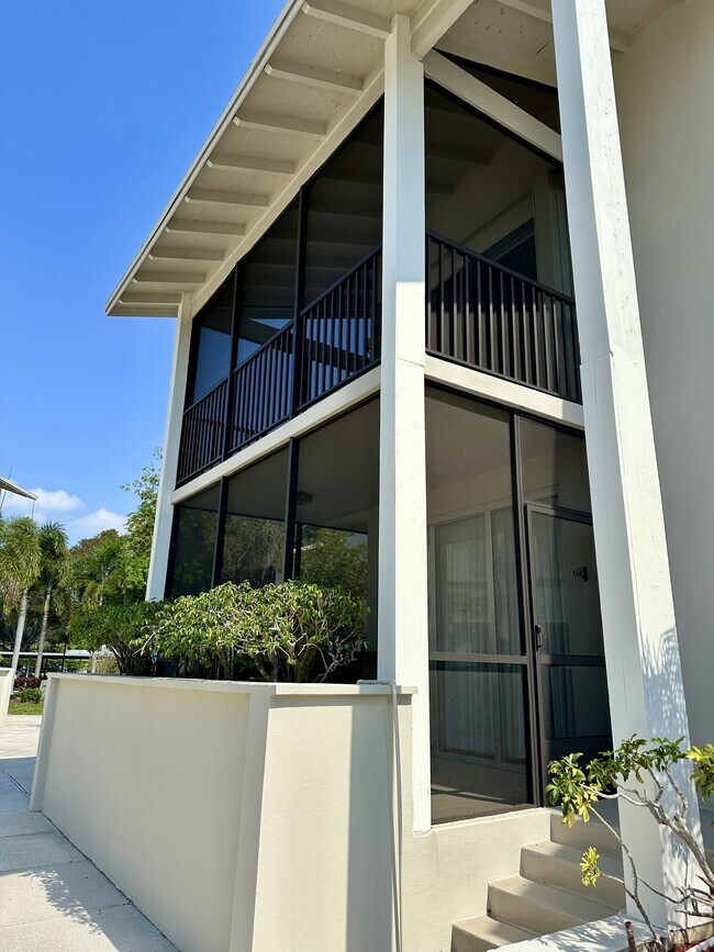 Photo - 11811 Ave of the PGA Unidad Bldg 2 Apt 2B