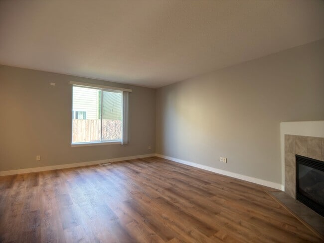 Photo - 3608 NE 42nd St