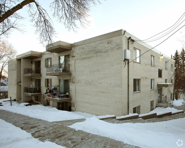 756 Hall Avenue Apartments