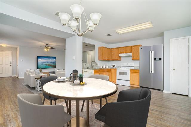 Photo - 2421 Gabriel Dr