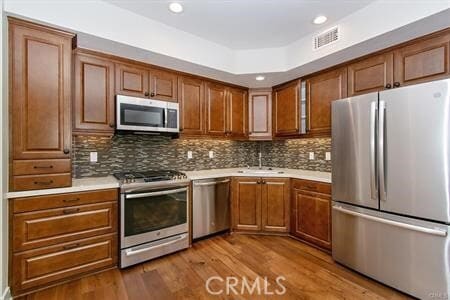Building Photo - 627 Deep Valley Dr