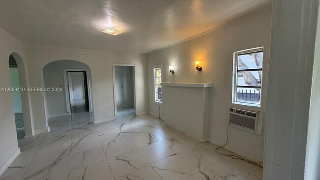 836 NW 29th Terrace