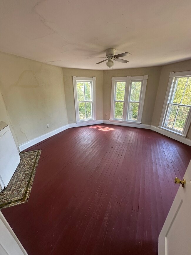 Photo - 10963 Dixie Hwy Unit B