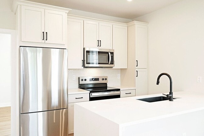 Photo - A Rare Find In Belmont - Brand New Apartme... Unit Belmont Ave 919 #A