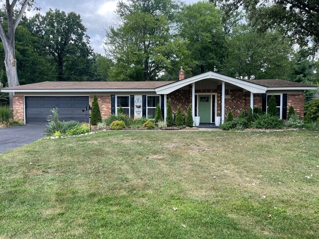 Shelby Twp Custom Ranch- 3 or 4 Bedrooms, ... - Shelby Twp Custom Ranch- 3 or 4 Bedrooms, ... House