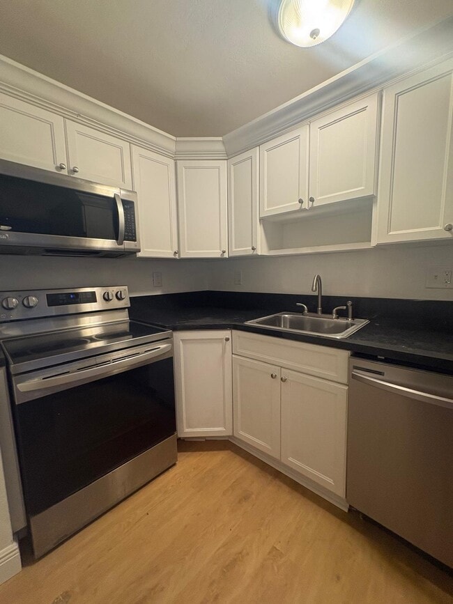 Photo - 5861 NW 16th Pl Unit 312
