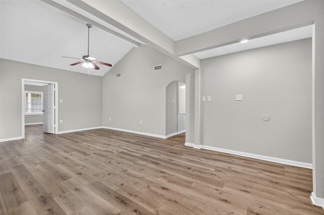 Photo - 5243 Wickview Ln