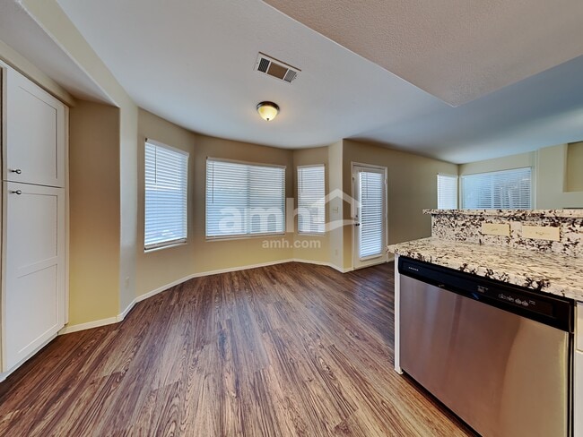 Photo - 288 Vallarte Dr