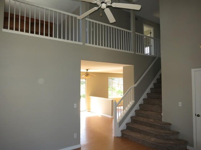 Photo - 3 bedroom / 3 bathroom / 3 car garage!