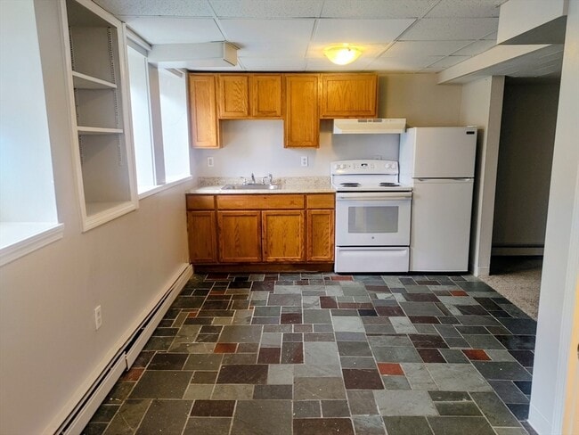 Photo - 65 Curve St Unit 7