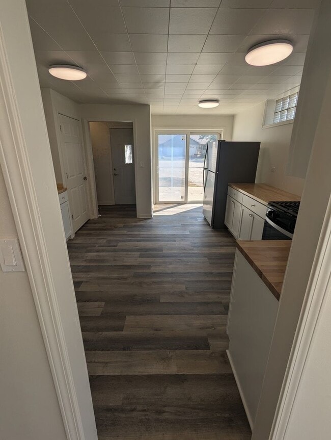 Photo - Dover Oaks LLC Unidad C