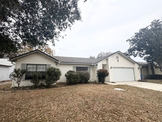 Building Photo - 4B/2B Home in Oviedo ~ Carpet Free ~ Top Rated Schools