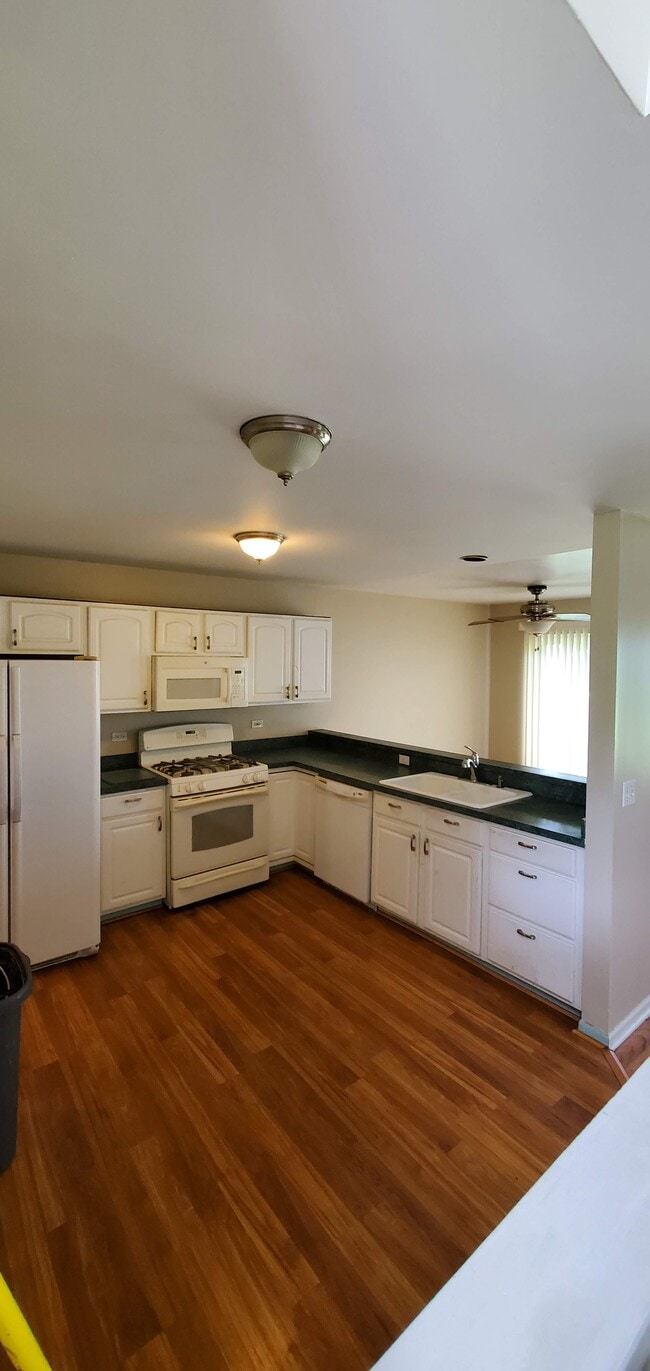 Photo - 1522 Meadowsedge Ln