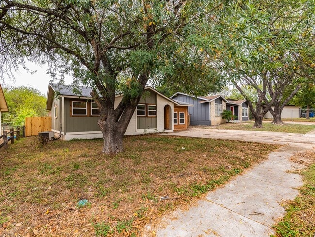 Photo - Fully Remodeled 4BR Home in East Austin – Modern Upgrades & Spacious Yard