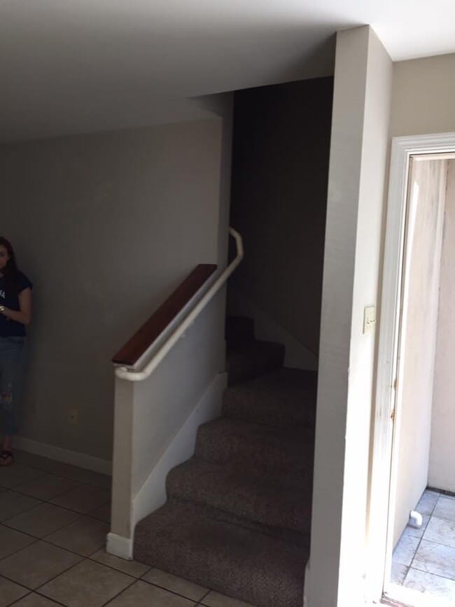 Photo - 409 W Alabama Ave
