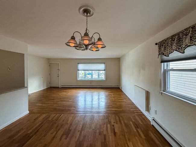 Photo - 513 AVENUE C Apartamento