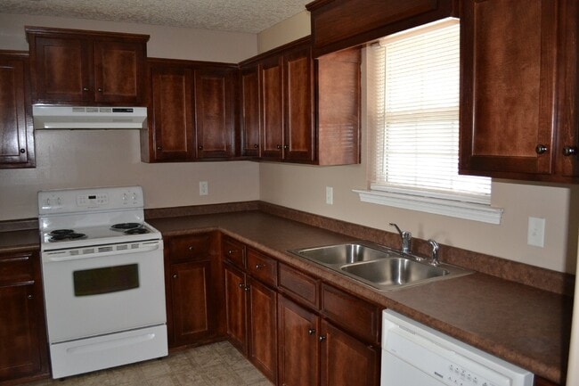 Photo - Home For Rent