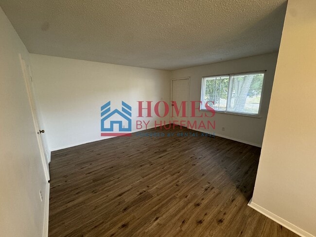Photo - Two Bedroom Duplex | Eastside Unit A