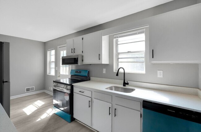 Photo - Pacelli Place Townhomes