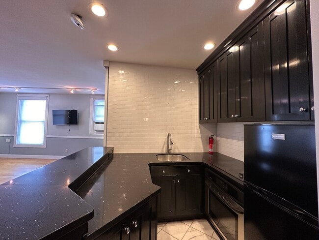 Photo - 29 S State St Unit 516