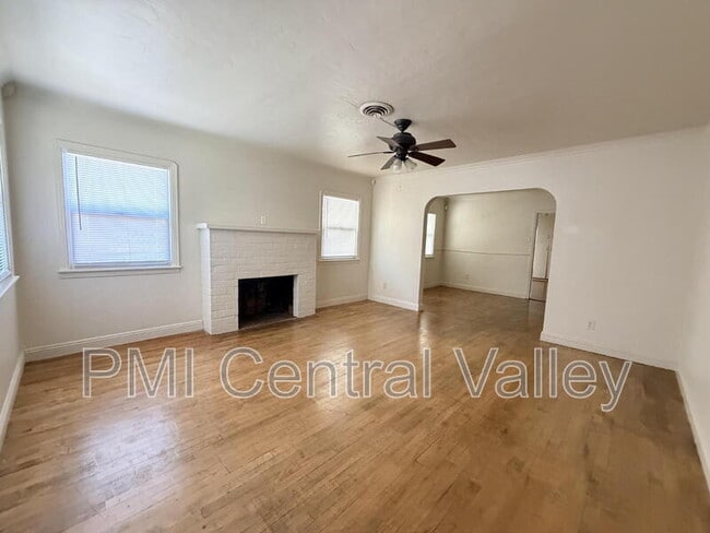 Photo - 3520 San Mateo Ave