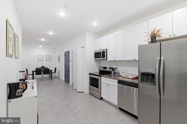 Photo - 925 N Broad St Unidad 4D