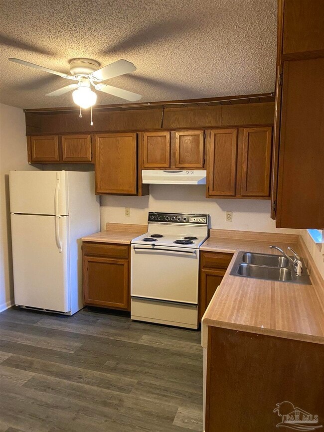 Photo - 5097 Yacht Harbor Cir