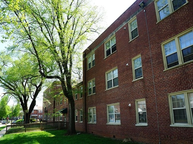Ashburton Woods Apartments