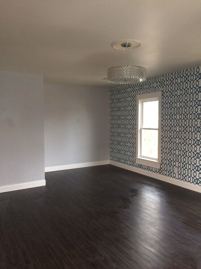 Photo - 817 E Jefferson St Unit Upper