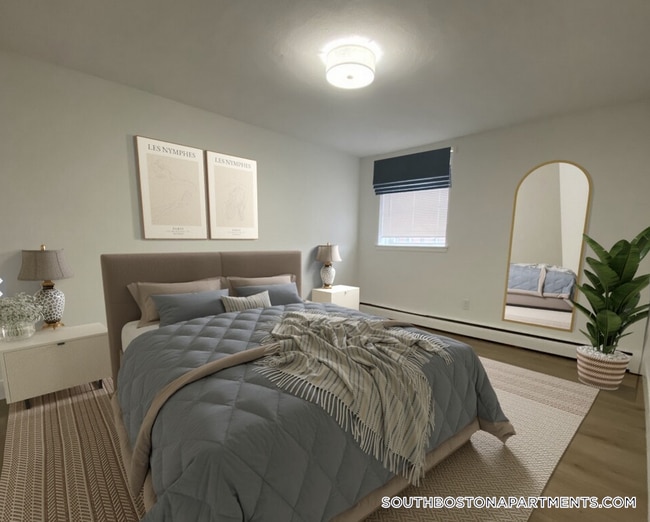 Photo - 741 E 6th St Unit 1