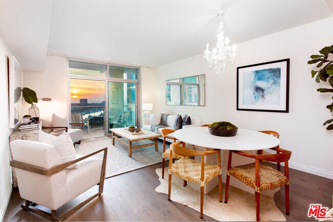 Photo - 13700 Marina Pointe Dr Unit 1414