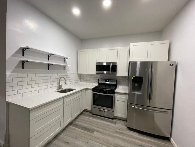 Photo - 410 5th St Unit 3