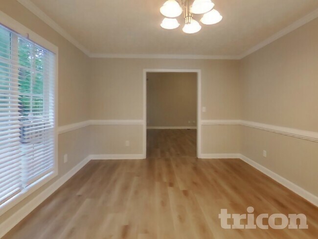 Photo - 8870 Mae Ct