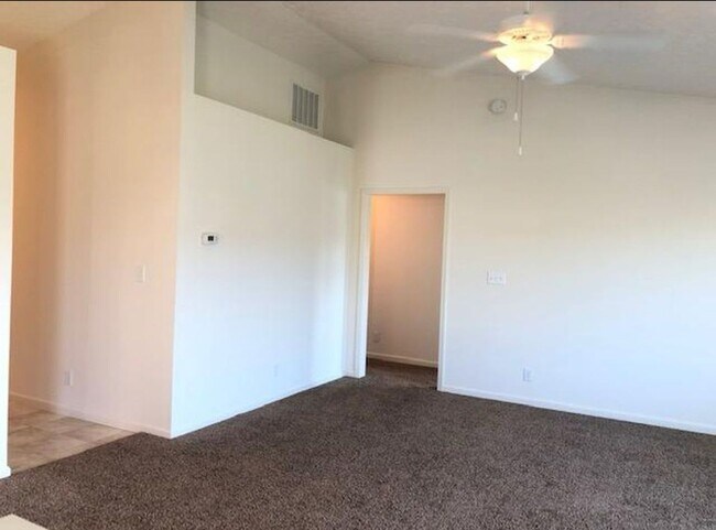 Photo - BRIDDLEWOOD COMMUNITY