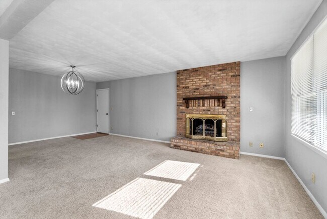 Photo - House in Jackson in Established Neighborhood