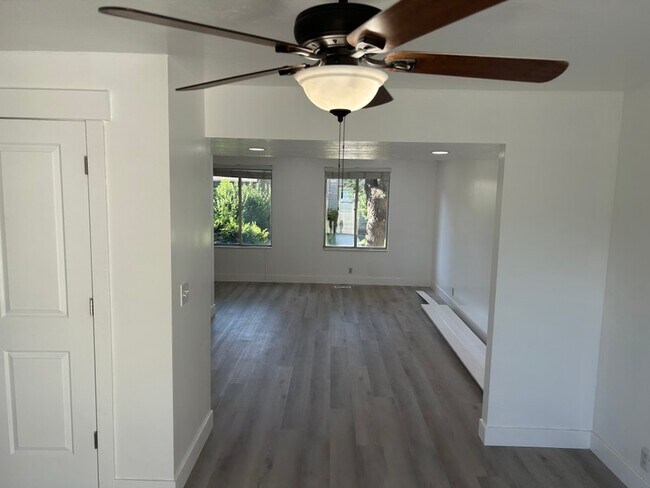 Photo - 65 W San Juan Ct