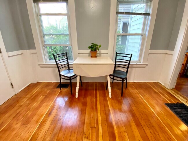 Photo - 32 Fairmont Ave Unit 1R