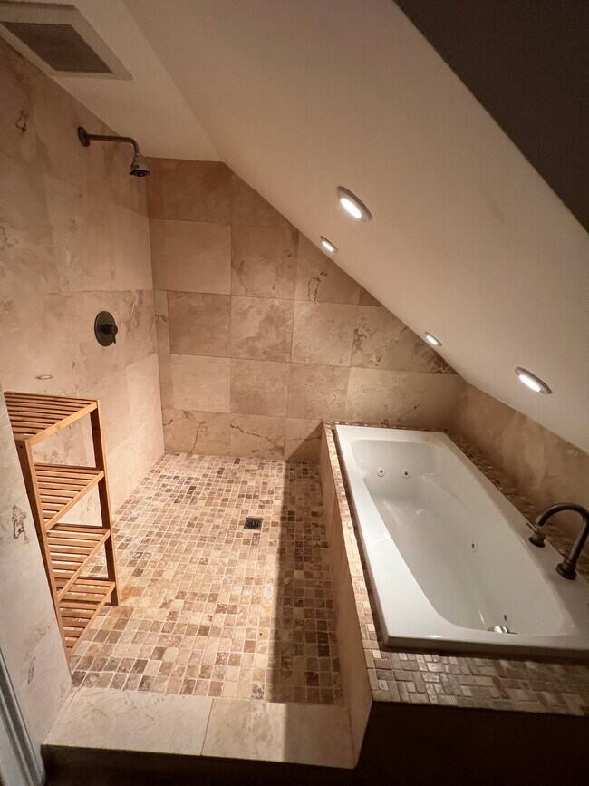 Photo - 9 Laurel St Unit 3