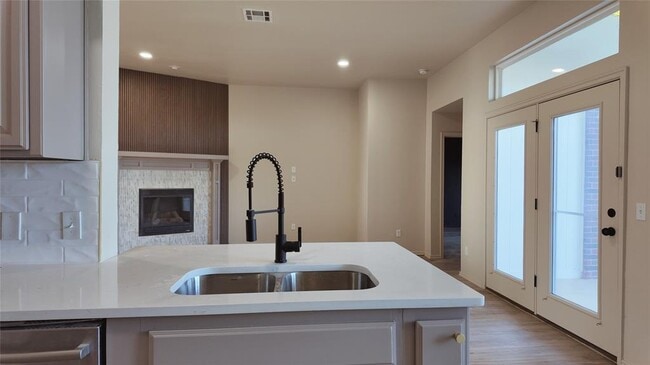 Photo - 3209 Grant Rd Casa