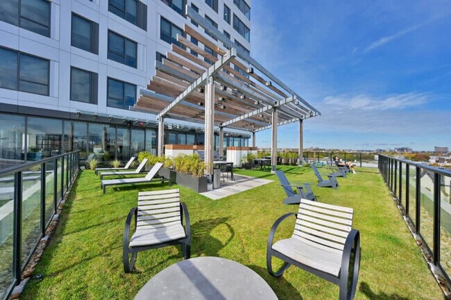 Photo - 425 Massachusetts Ave Unit SI ID1252100P